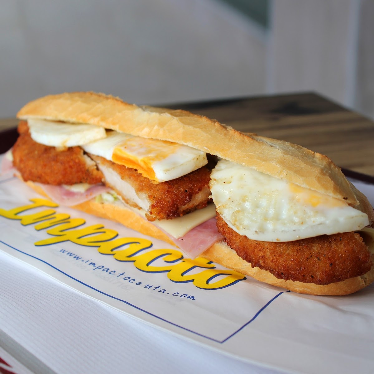 Hamburguesería Impacto Ceuta-2